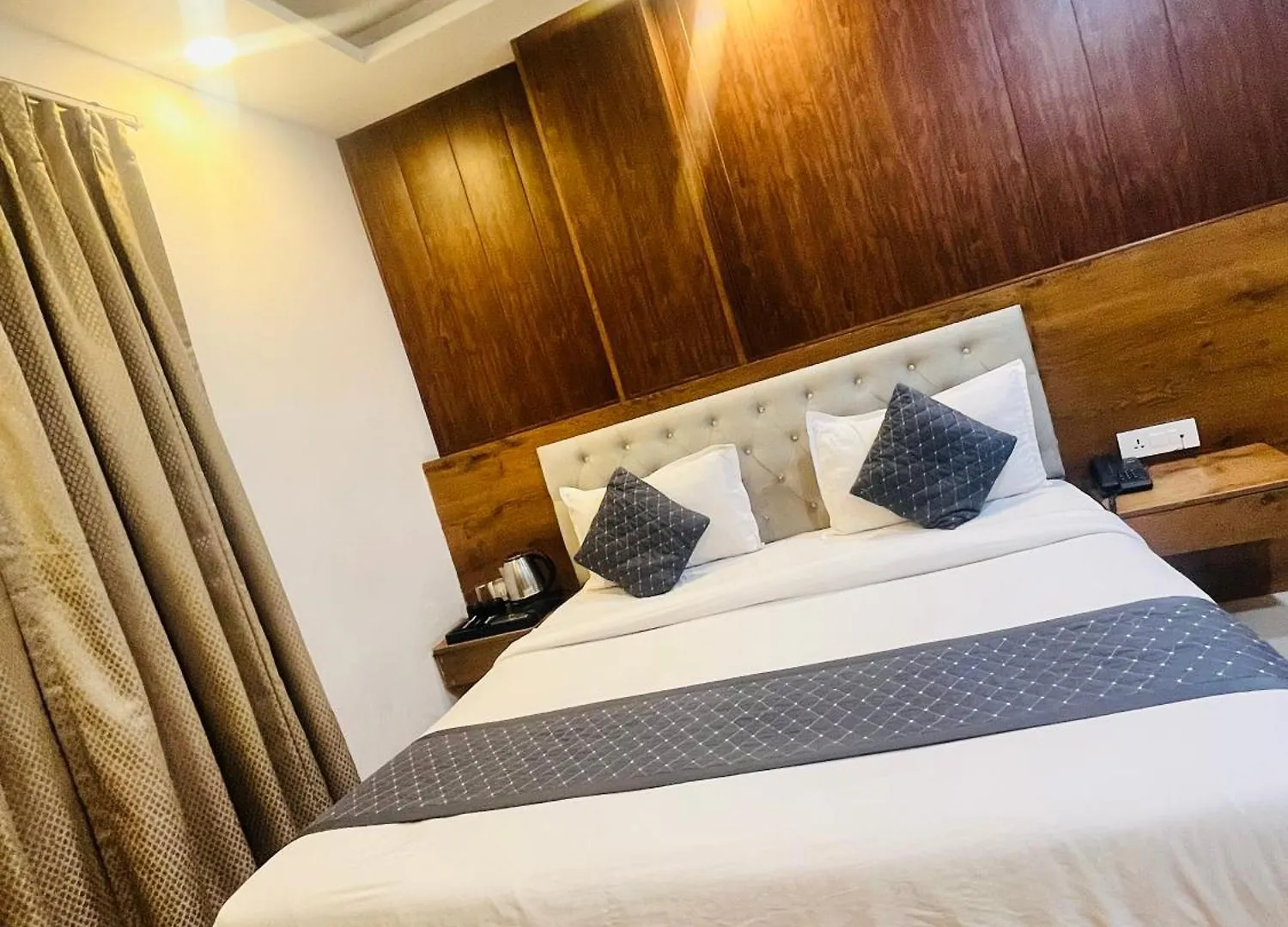 Hotel Olive Near Delhi Airport New Delhi 4*,